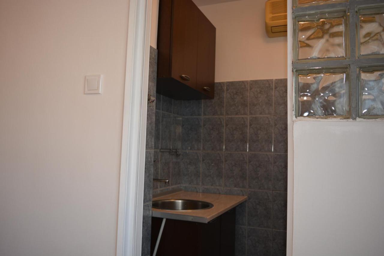 Iulia Studio 9 Apartment Букурещ Екстериор снимка
